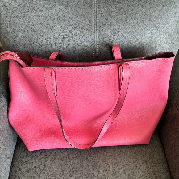 Brand new Coach tote (pebble leather) - Picture 4 of 6